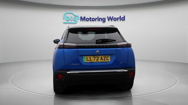 Used Peugeot E-2008 2022 for sale - 76238979: Photo 7