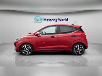 Used Hyundai i10 2023 for sale - 79030291: Photo