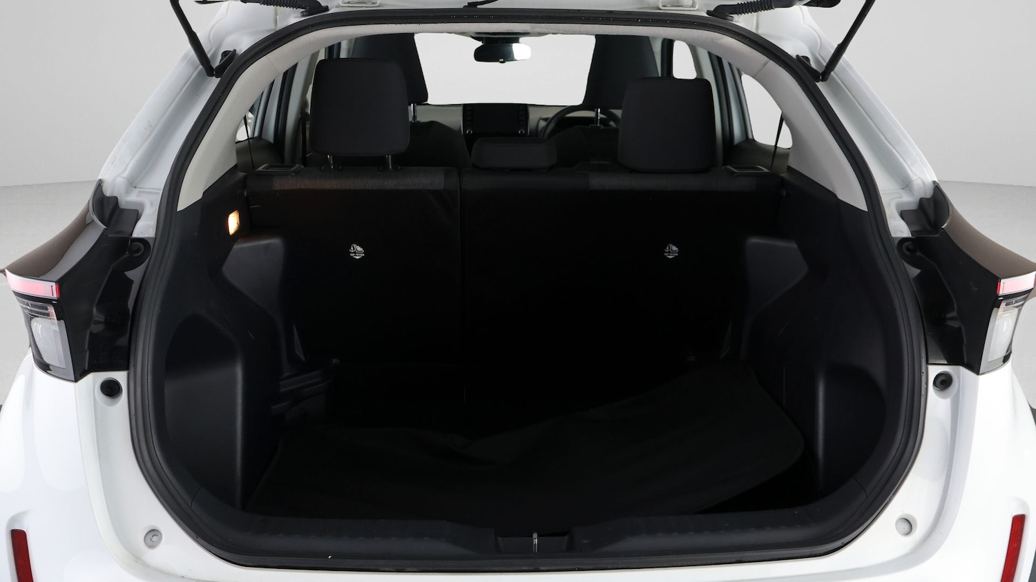 Used Toyota Yaris Cross 2023 for sale - 78106572: Photo 16