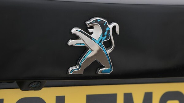 Used Peugeot E-2008 2021 for sale - 76247465: Photo 22