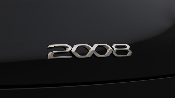 Used Peugeot E-2008 2021 for sale - 76247465: Photo 29