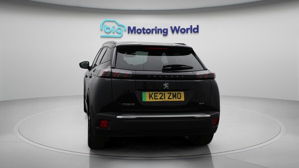 Used Peugeot E-2008 2021 for sale - 76247465: Photo 7
