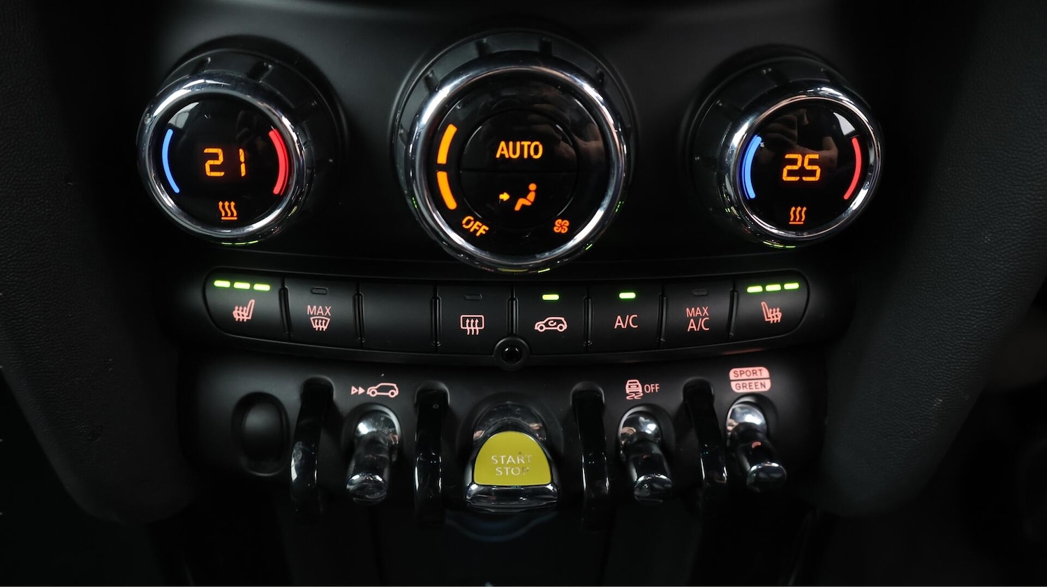 Used MINI Hatch 2022 for sale - 76742319: Photo 13