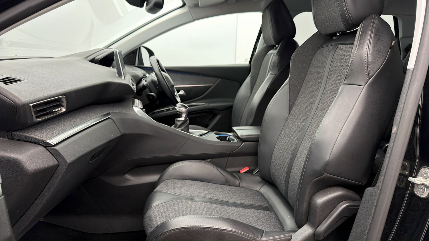 Used Peugeot 5008 2020 for sale - 77974109: Photo 13