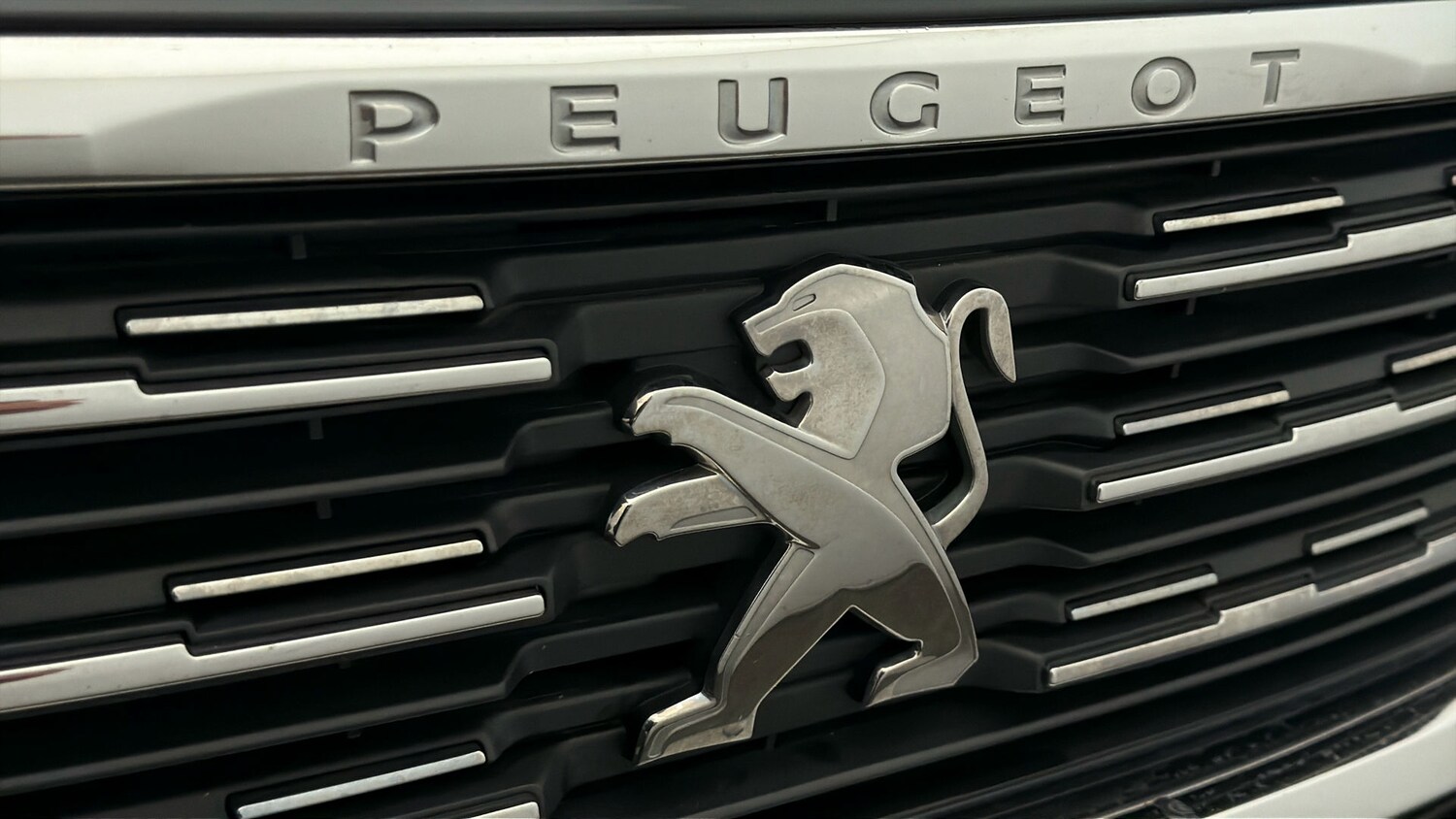 Used Peugeot 5008 2020 for sale - 77974109: Photo 22