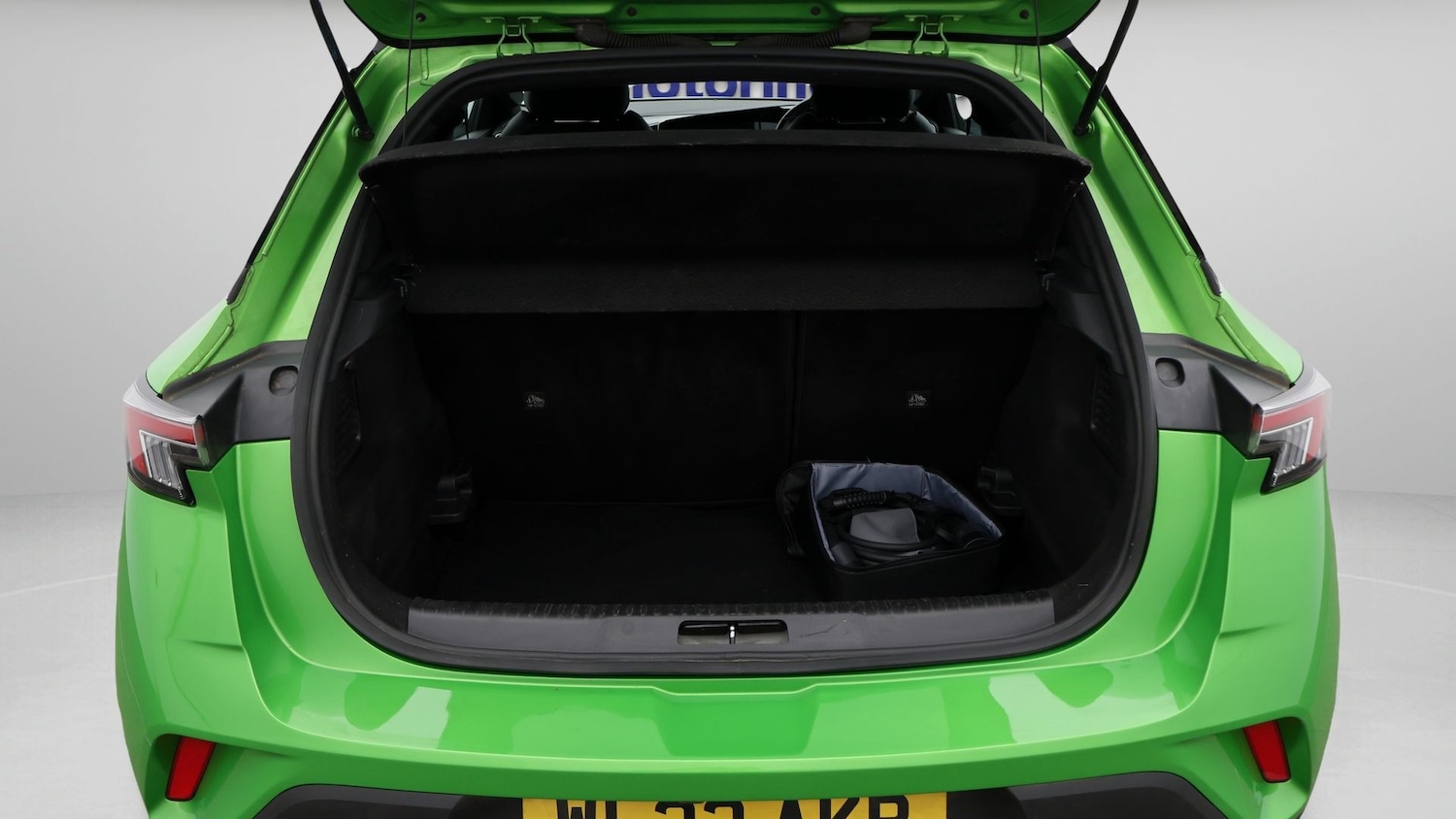 Used Vauxhall Mokka Electric 2022 for sale - 77902651: Photo 17