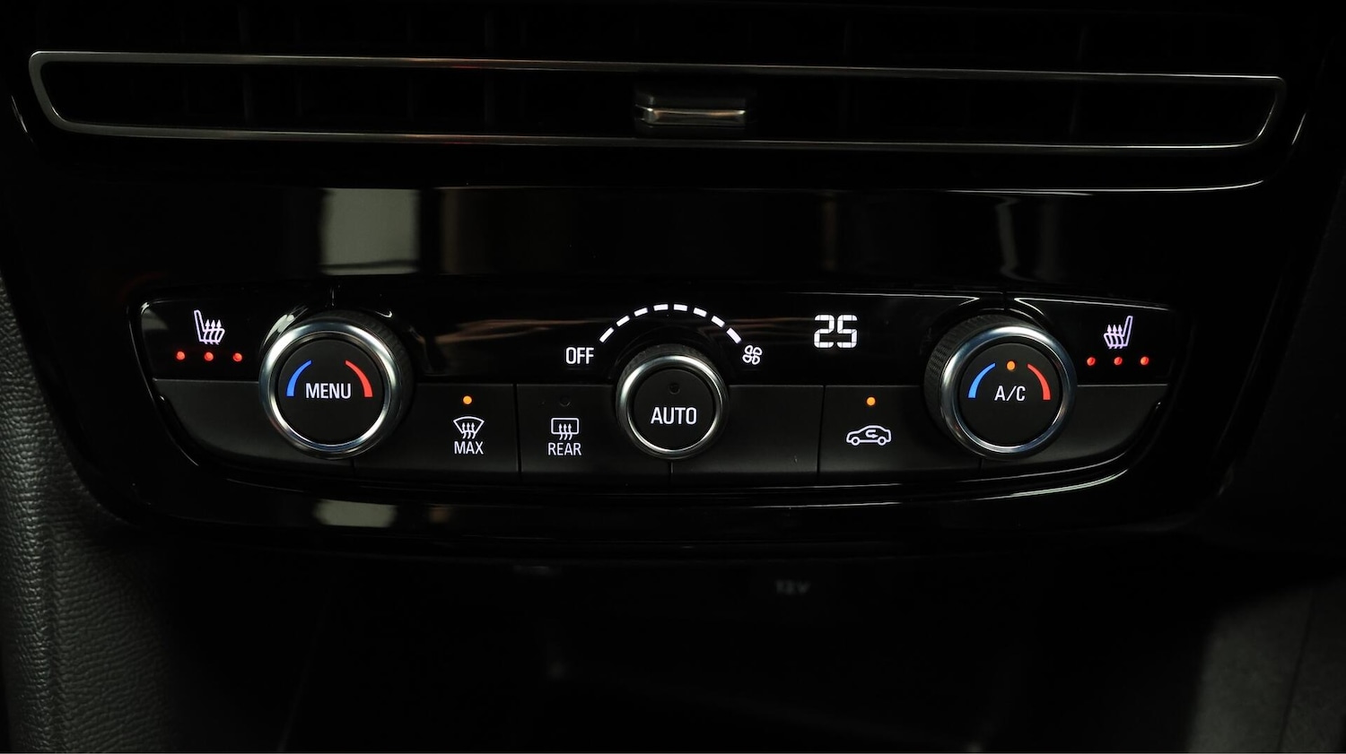 Used Vauxhall Mokka Electric 2023 for sale - 76388669: Photo 13