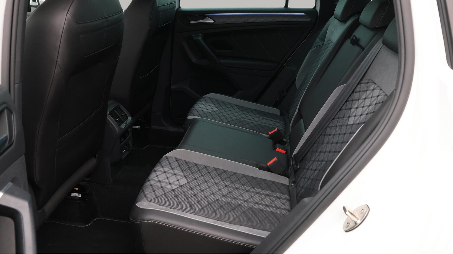 Used Volkswagen Tiguan 2021 for sale - 76284190: Photo 17