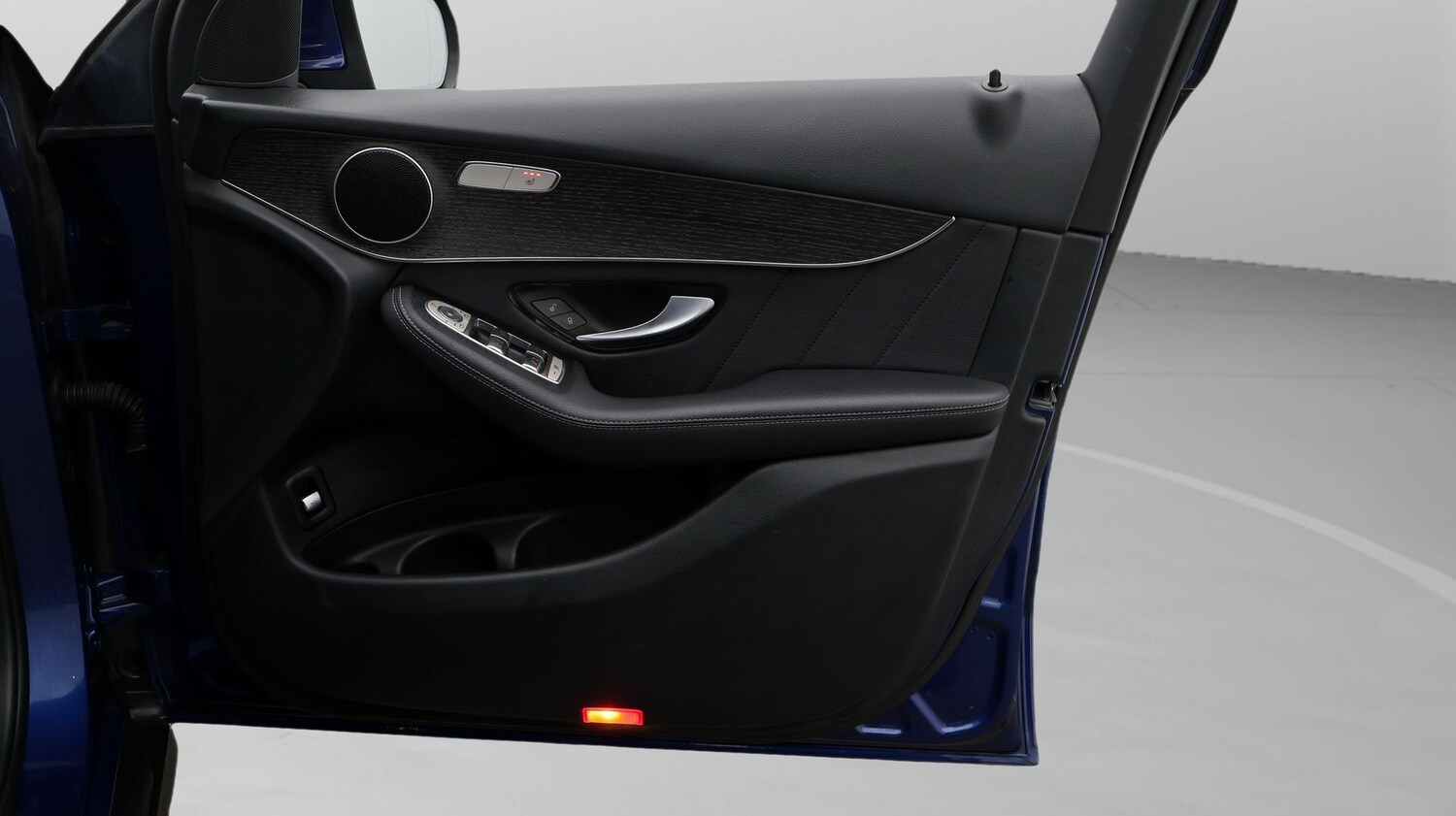 Used Mercedes-Benz GLC 2020 for sale - 77181429: Photo 15