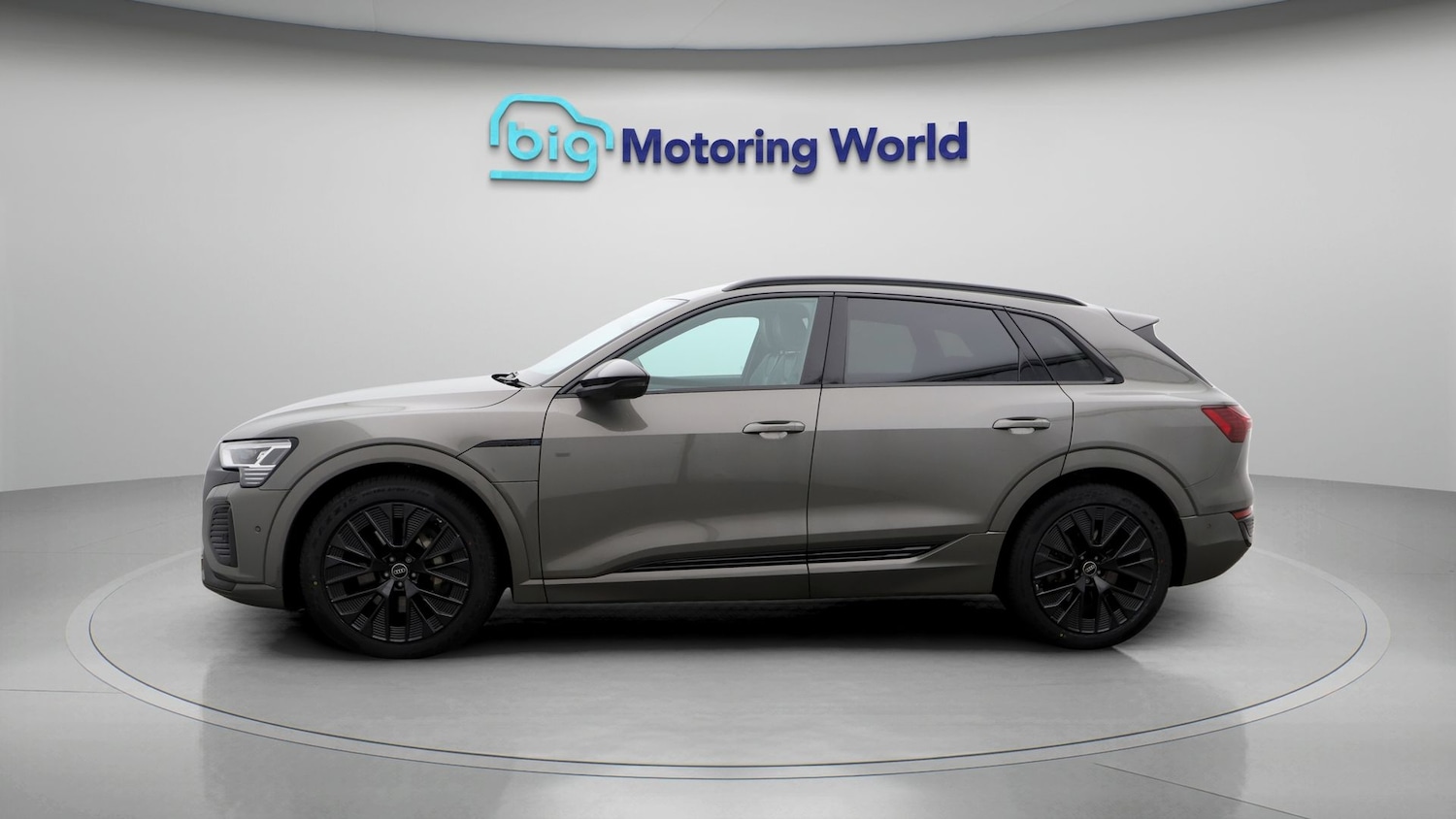 Used Audi Q8 2023 for sale - 77474594: Photo 4