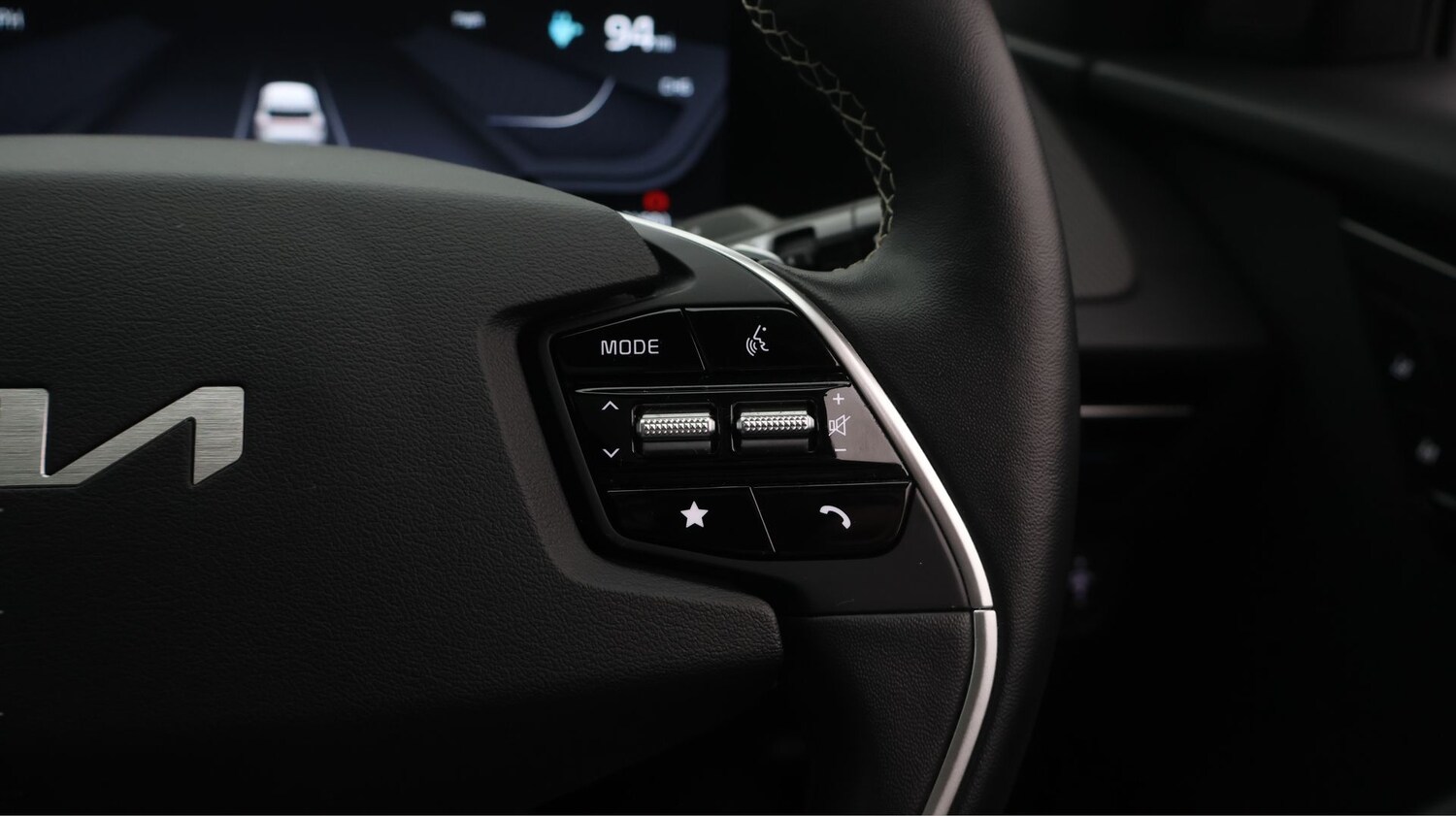 Used Kia EV6 for sale - 77364130: Photo 28