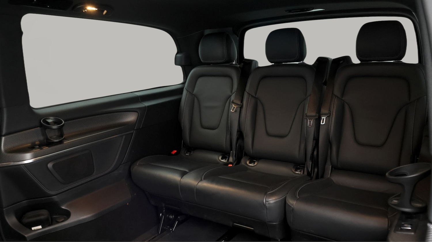 Used Mercedes-Benz V-Class 2023 for sale - 77404693: Photo 20