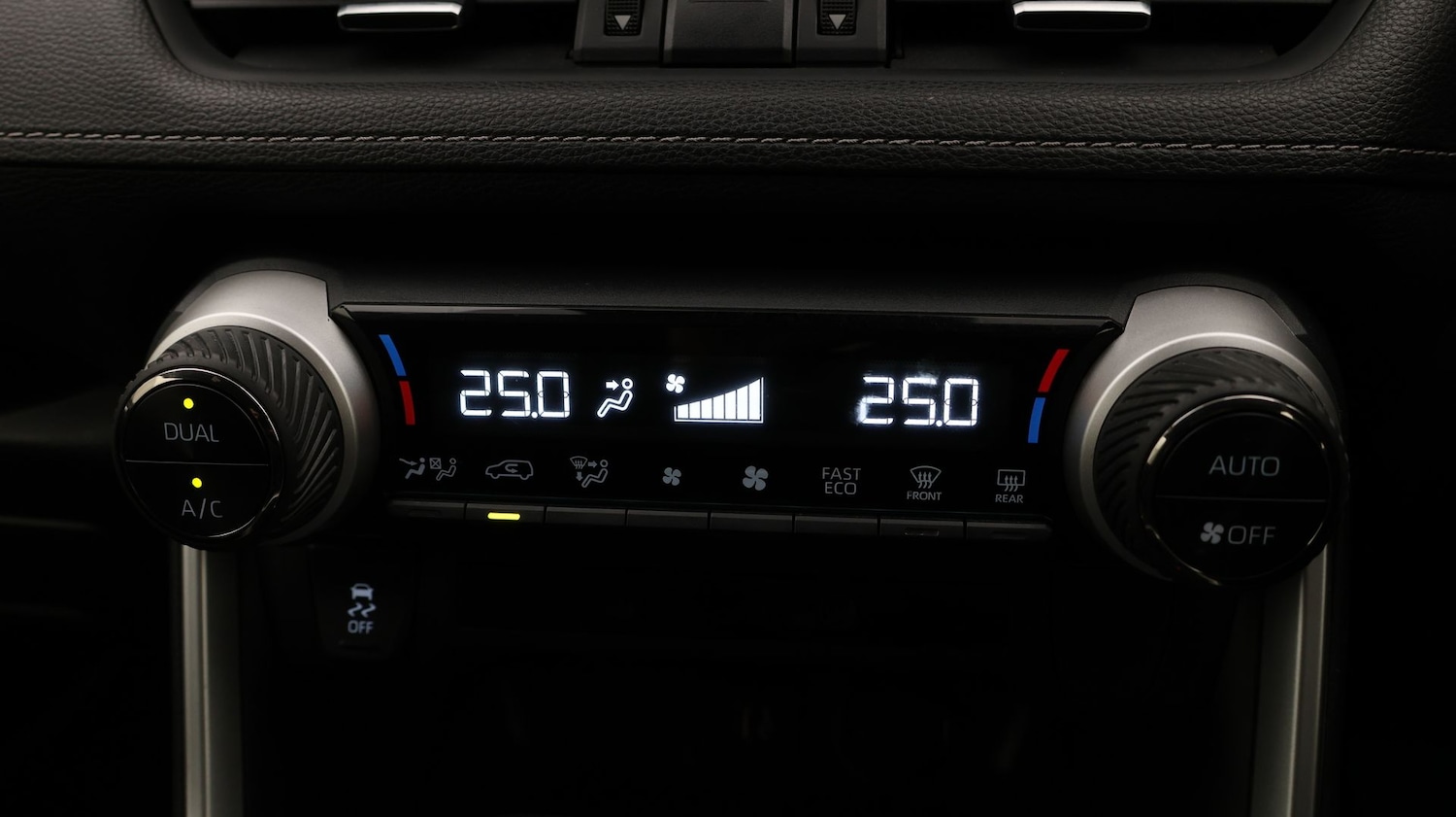 Used Toyota RAV4 2023 for sale - 77460129: Photo 12