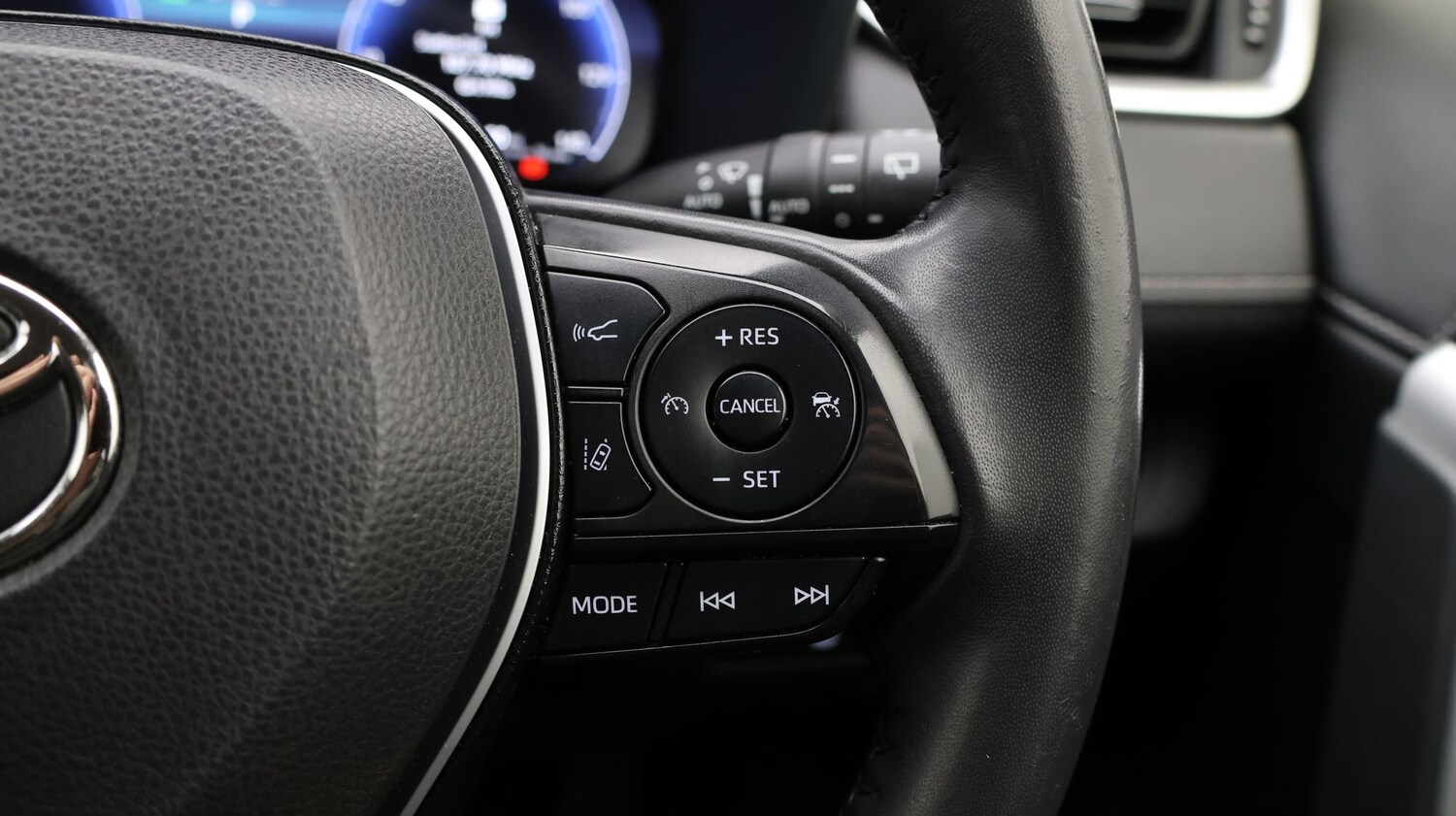 Used Toyota RAV4 2023 for sale - 77460129: Photo 25