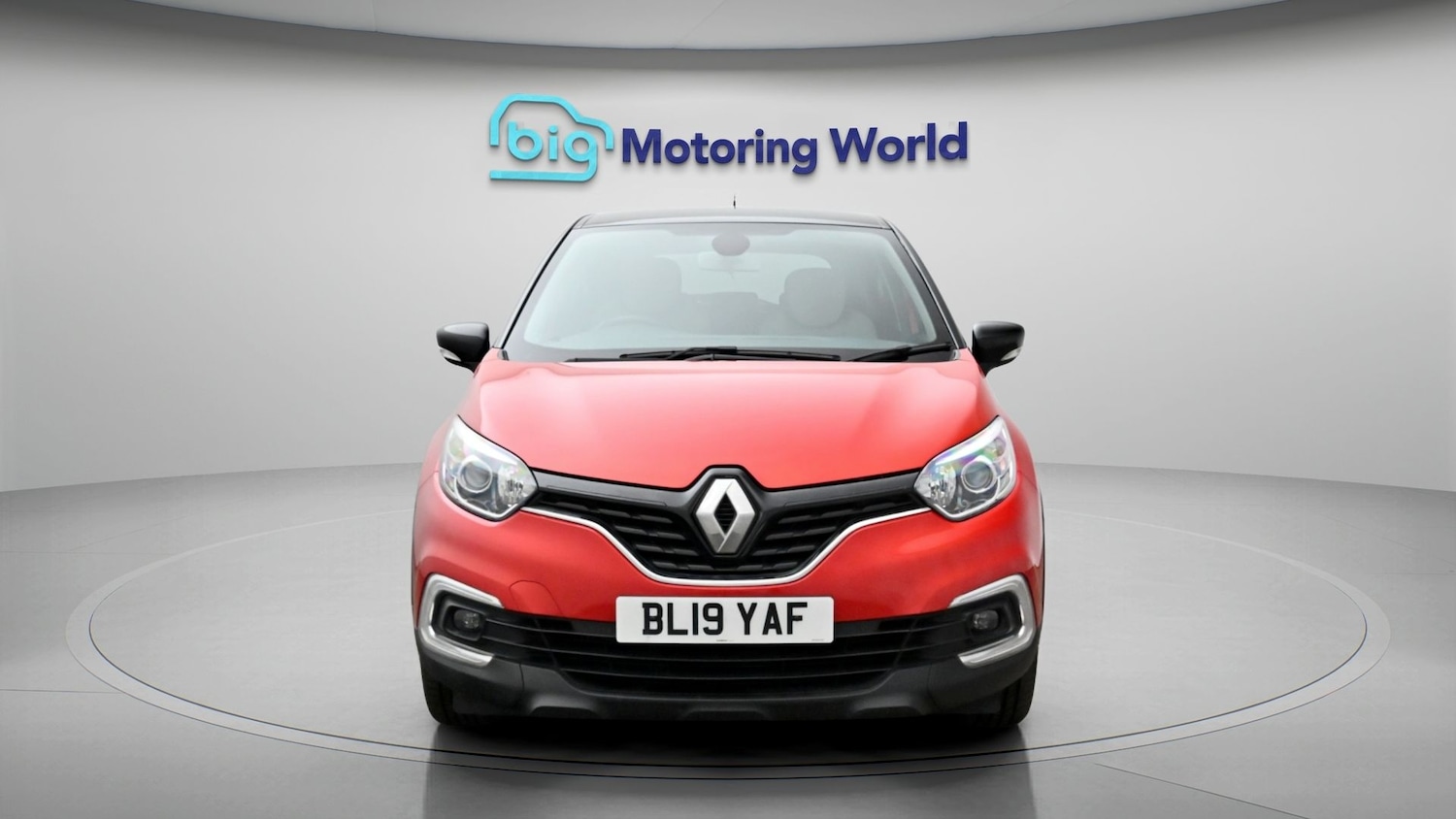 Used Renault Captur 2019 for sale - 78067099: Photo 2