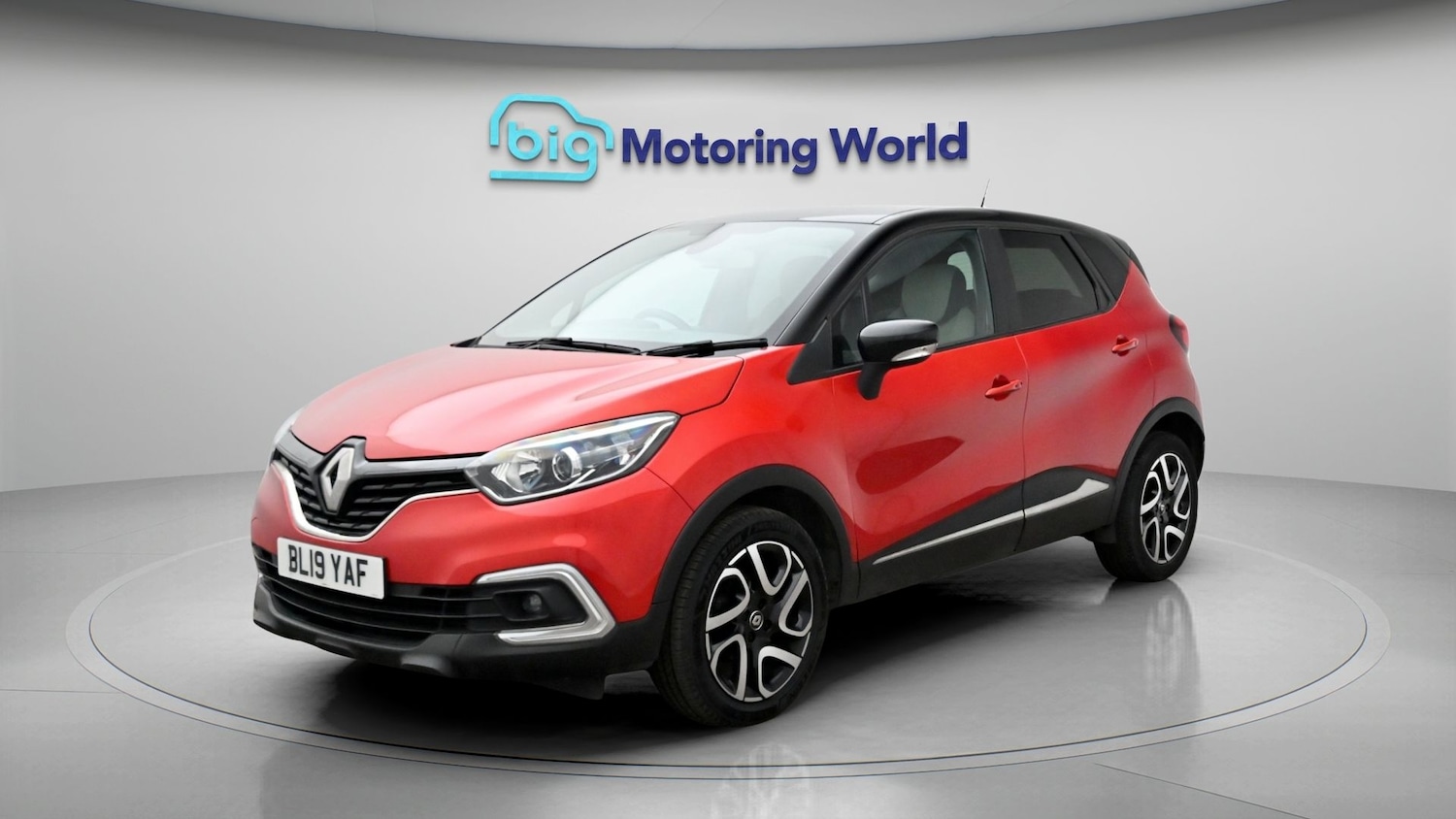 Used Renault Captur 2019 for sale - 78067099: Photo 3