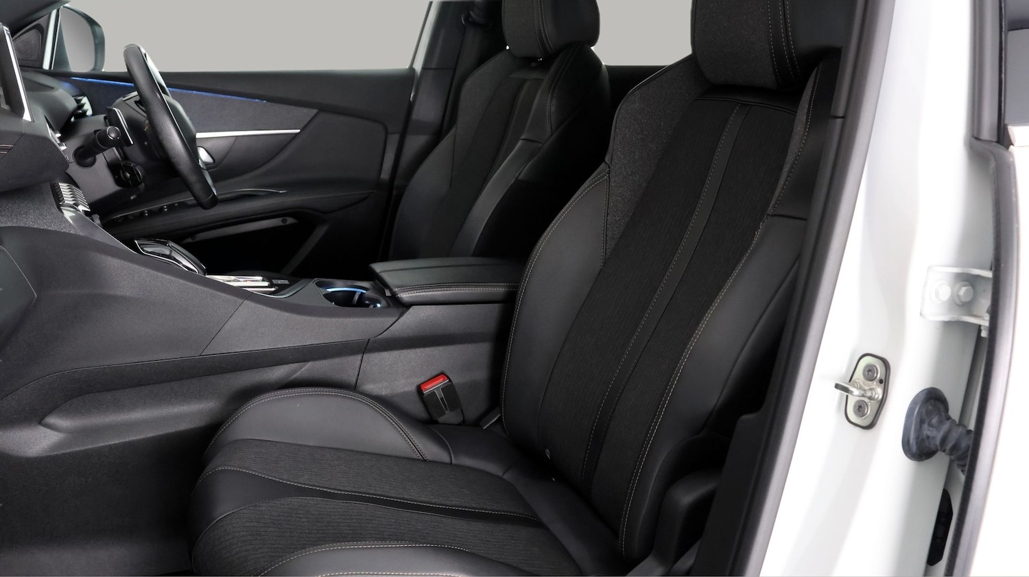 Used Peugeot 3008 2020 for sale - 77452837: Photo 14