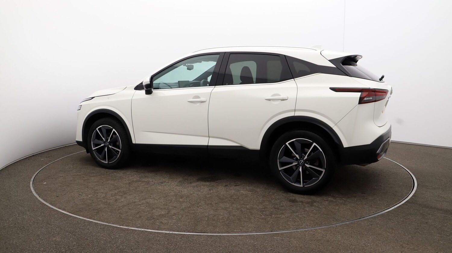 Used Nissan Qashqai for sale - 76810225: Photo 39