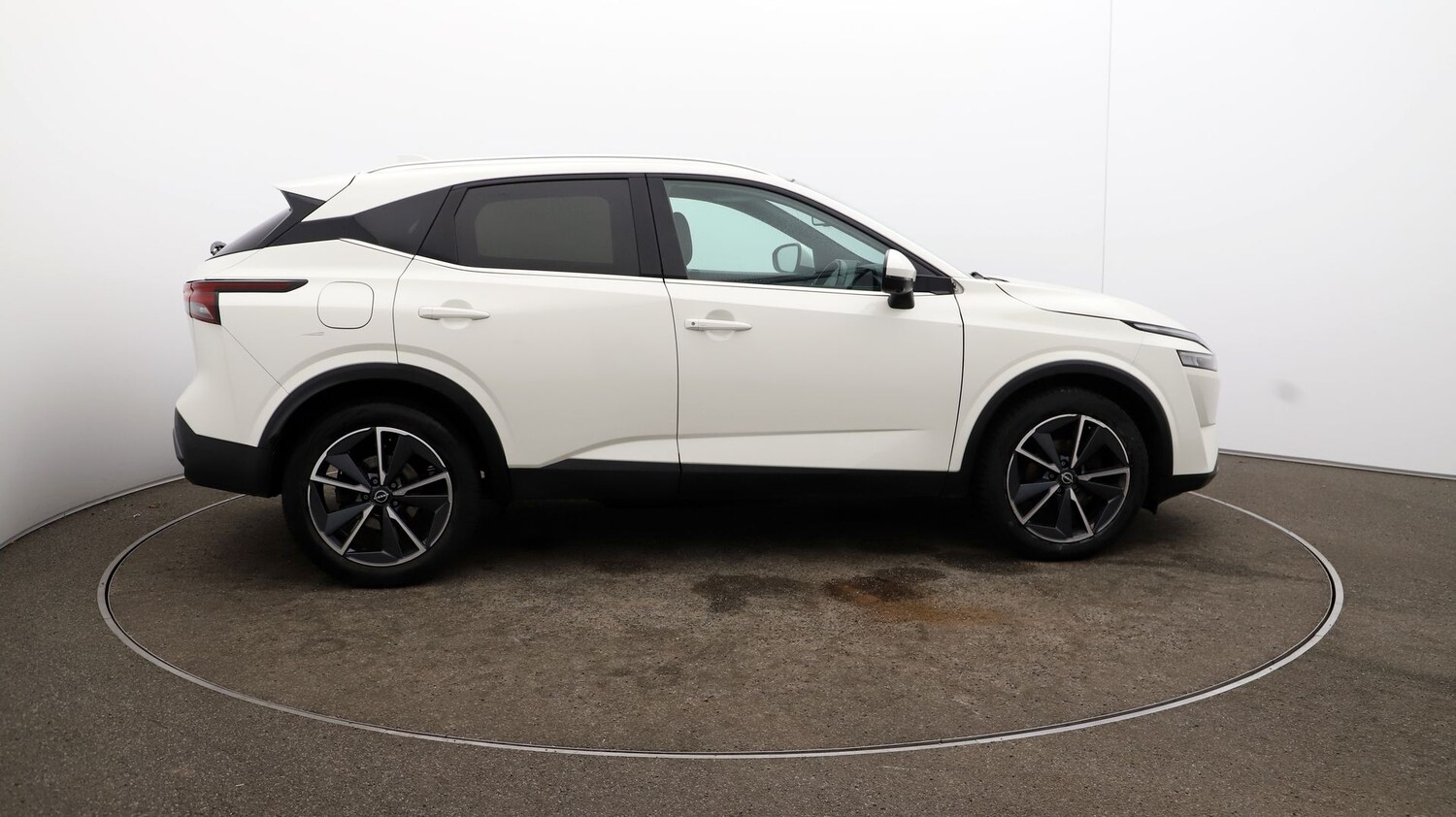 Used Nissan Qashqai for sale - 76810225: Photo 42