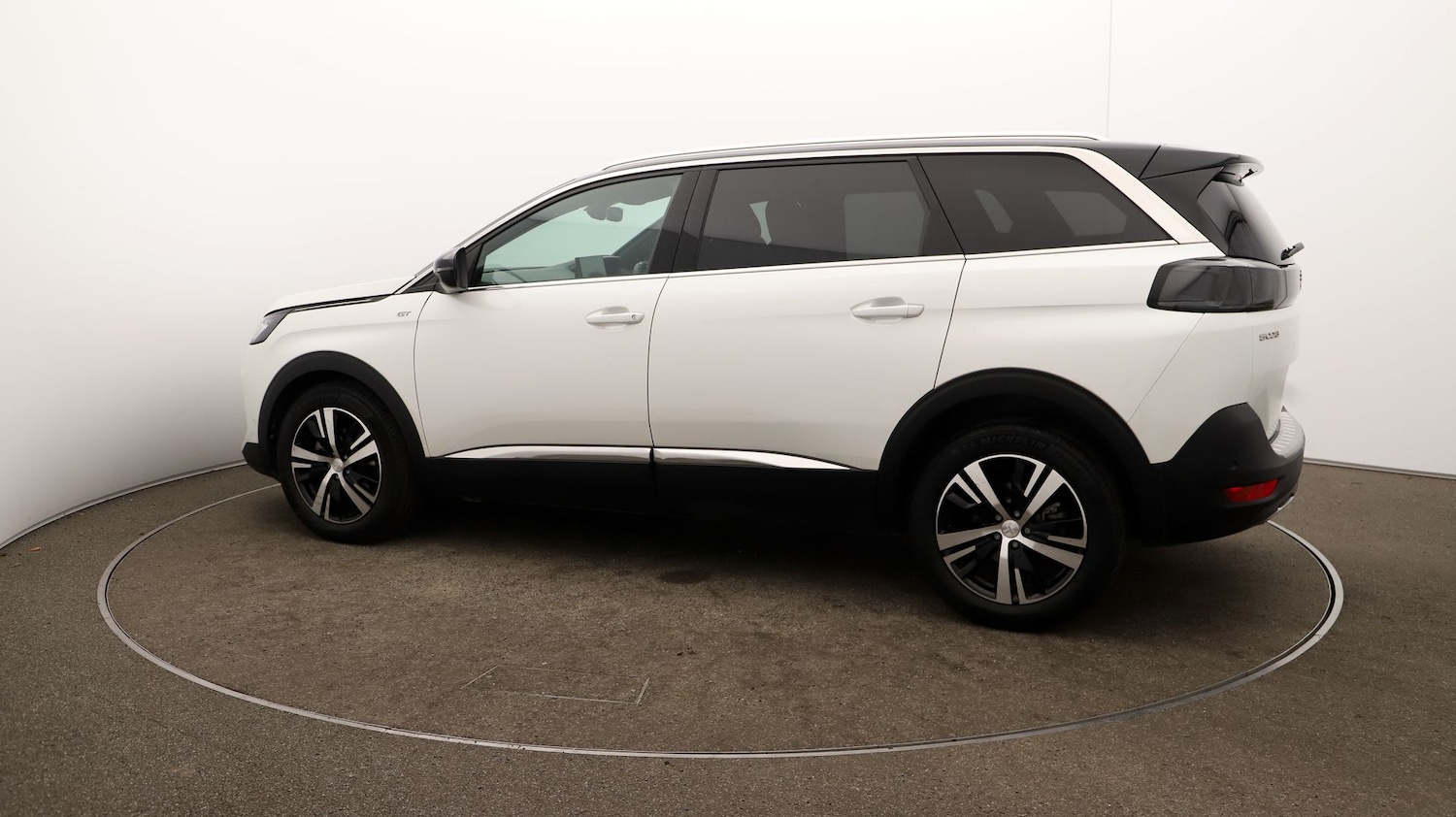 Used Peugeot 5008 for sale - 76810473: Photo 44