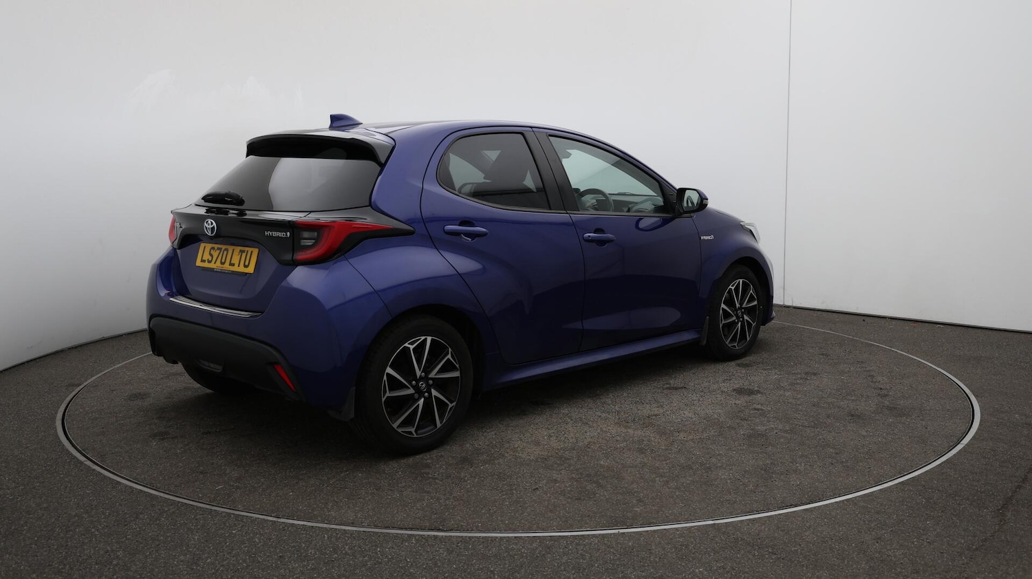 Used Toyota Yaris 2020 for sale - 76108964: Photo 47