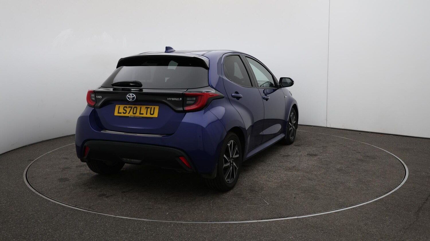 Used Toyota Yaris 2020 for sale - 76108964: Photo 51