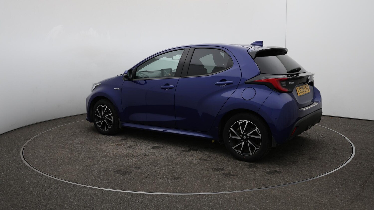 Used Toyota Yaris 2020 for sale - 76108964: Photo 64