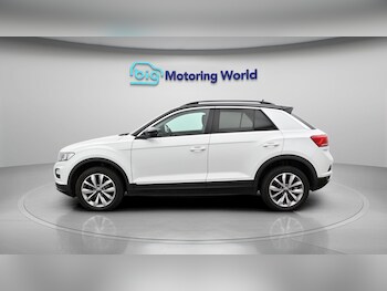 Used Volkswagen T-Roc 2021 for sale - 78255041: Photo