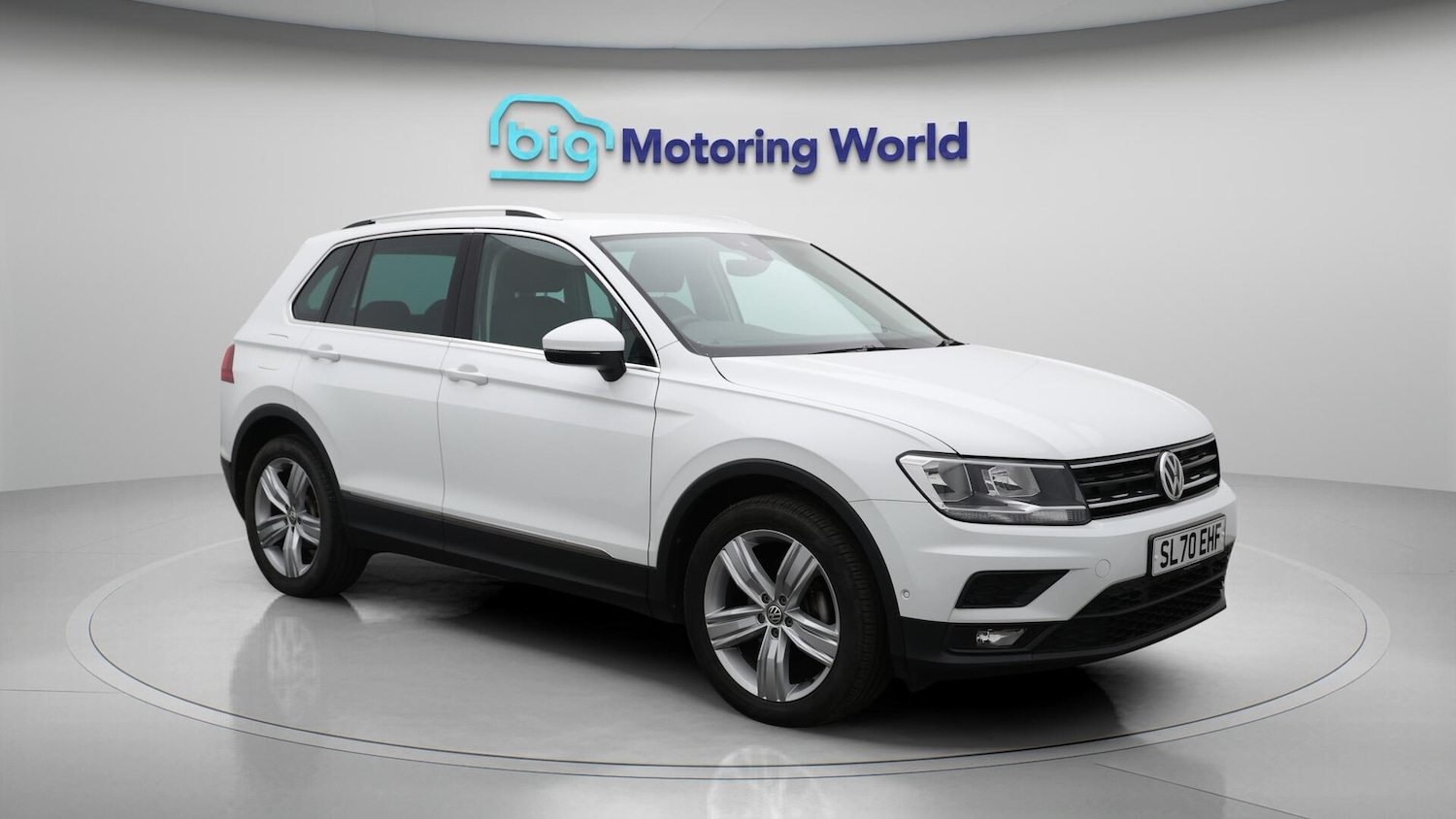 Used Volkswagen Tiguan 2020 for sale - 75965342: Photo 2