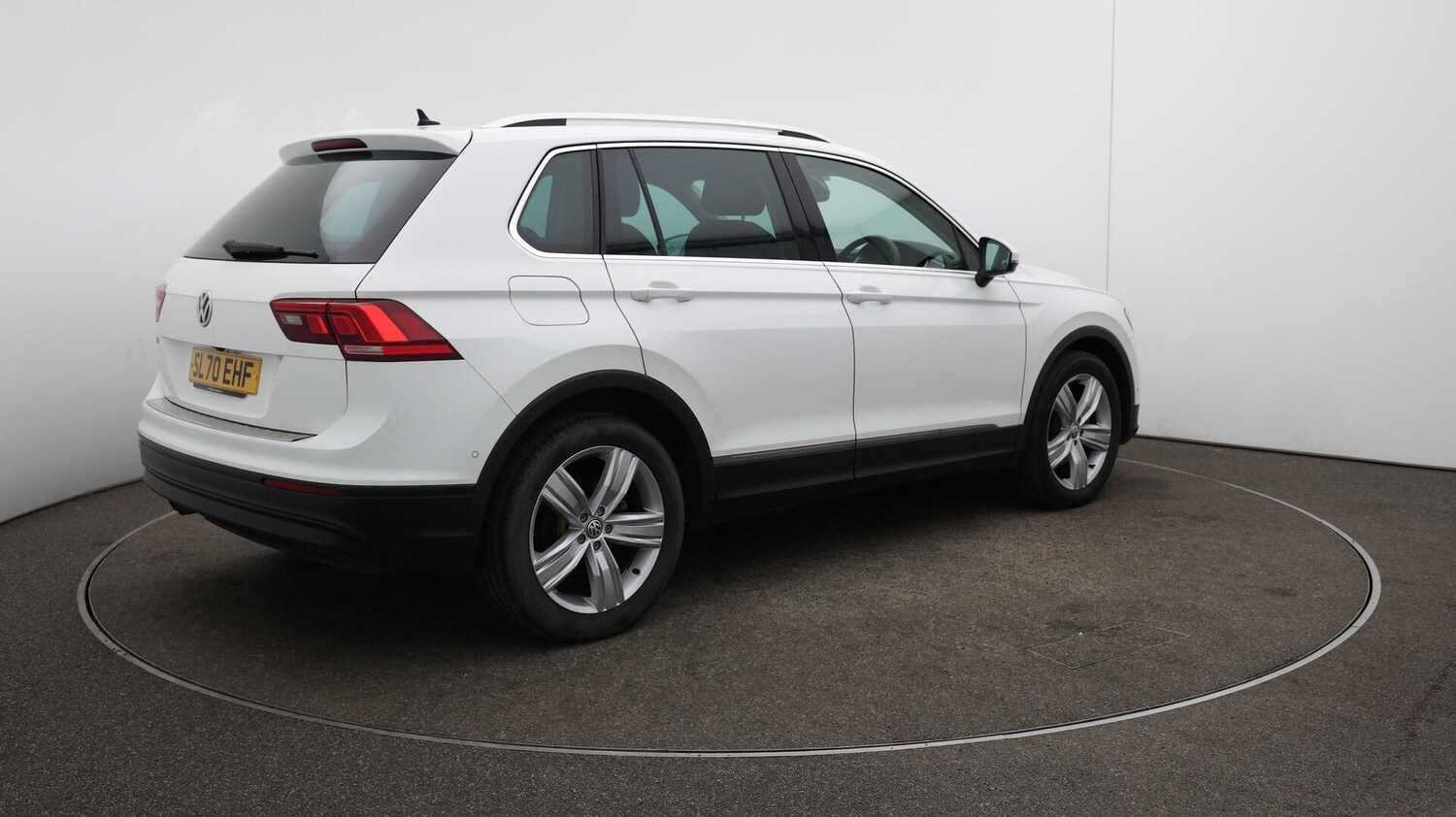 Used Volkswagen Tiguan 2020 for sale - 75965342: Photo 52