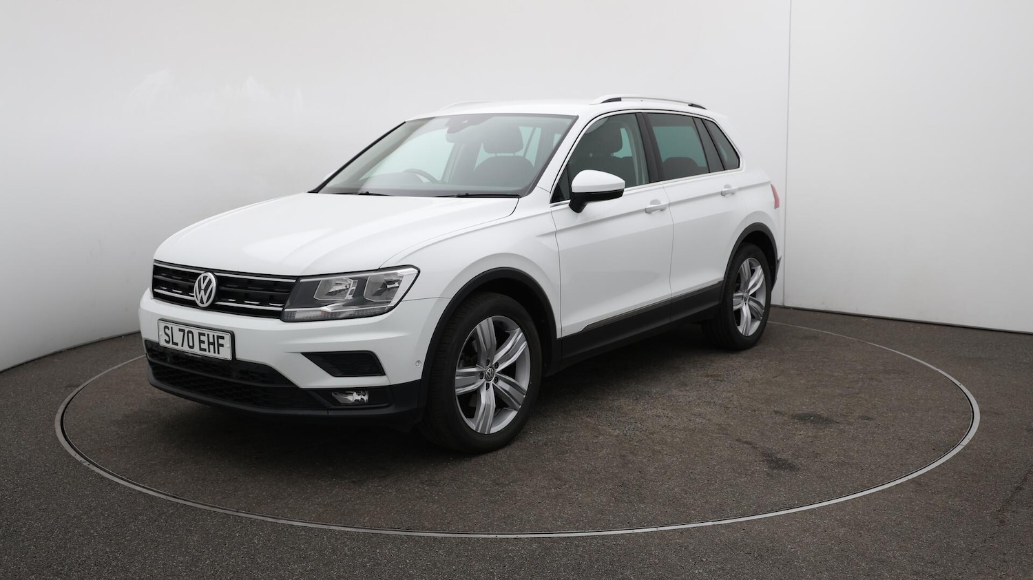 Used Volkswagen Tiguan 2020 for sale - 75965342: Photo 68