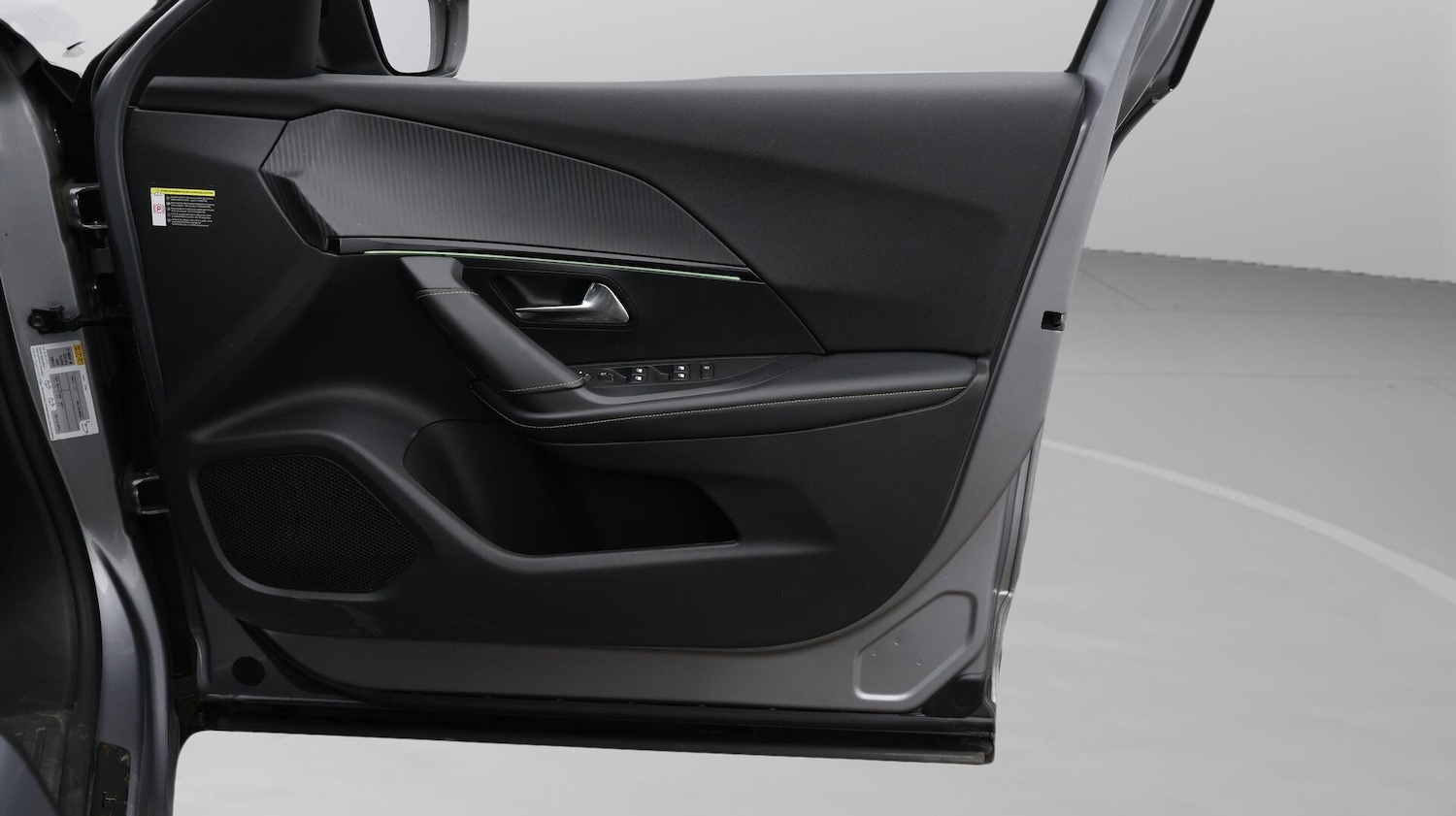 Used Peugeot 2008 2023 for sale - 76307828: Photo 16