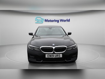 Used BMW 3 Series 2019 for sale - 75402053: Photo