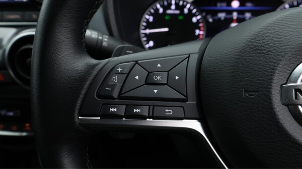 Used Nissan Juke 2021 for sale - 76012177: Photo 39
