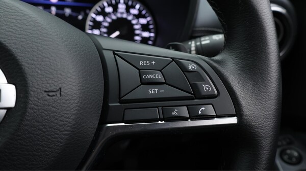 Used Nissan Juke 2021 for sale - 76012177: Photo 41