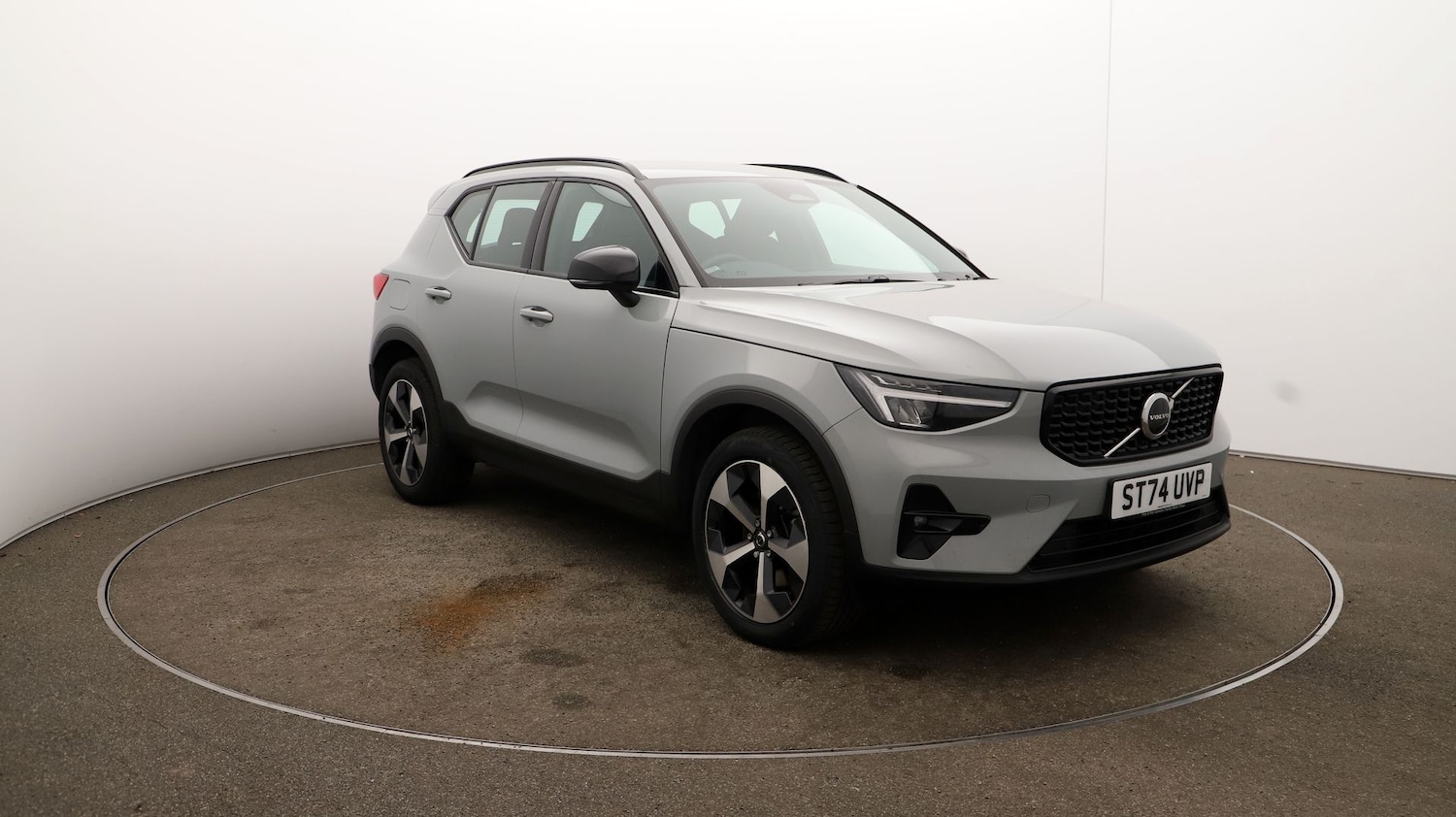 Used Volvo XC40 2024 for sale - 76810327: Photo 35