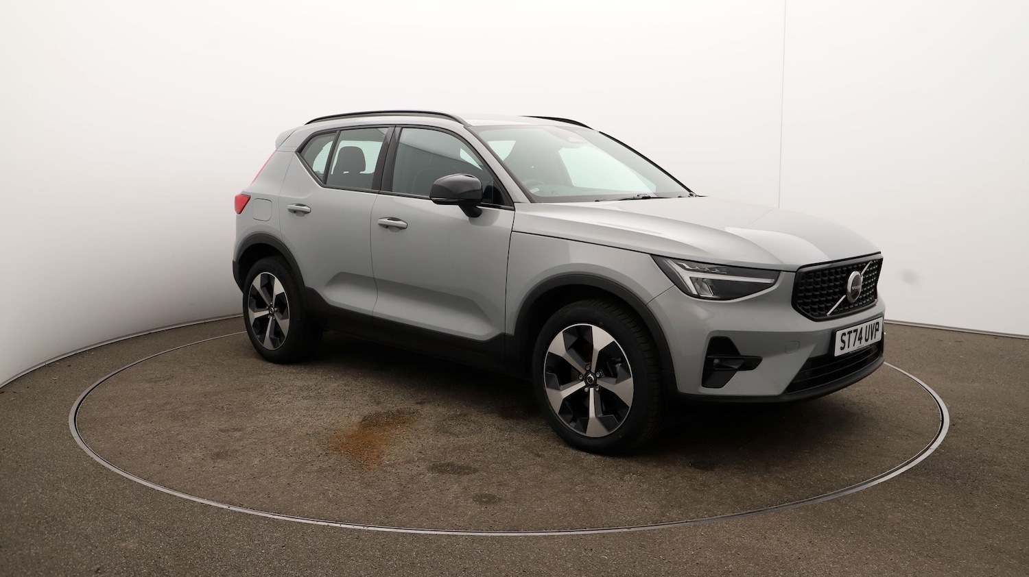 Used Volvo XC40 2024 for sale - 76810327: Photo 36