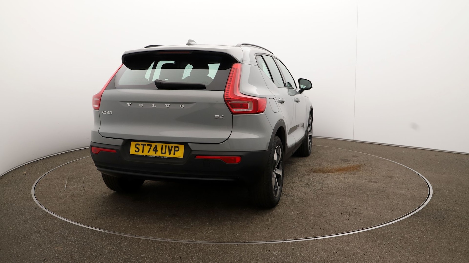 Used Volvo XC40 2024 for sale - 76810327: Photo 48