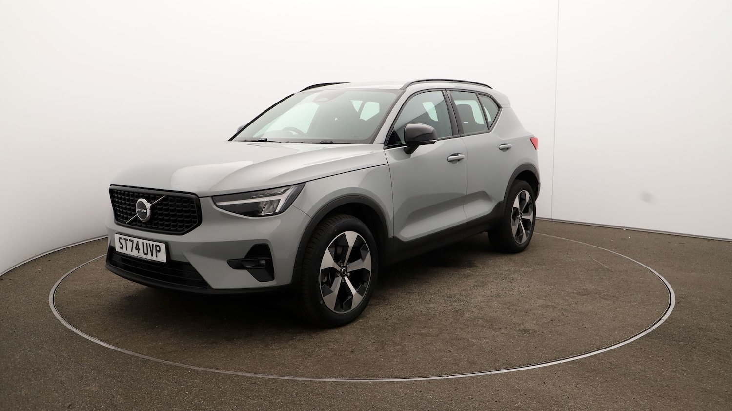 Used Volvo XC40 2024 for sale - 76810327: Photo 61