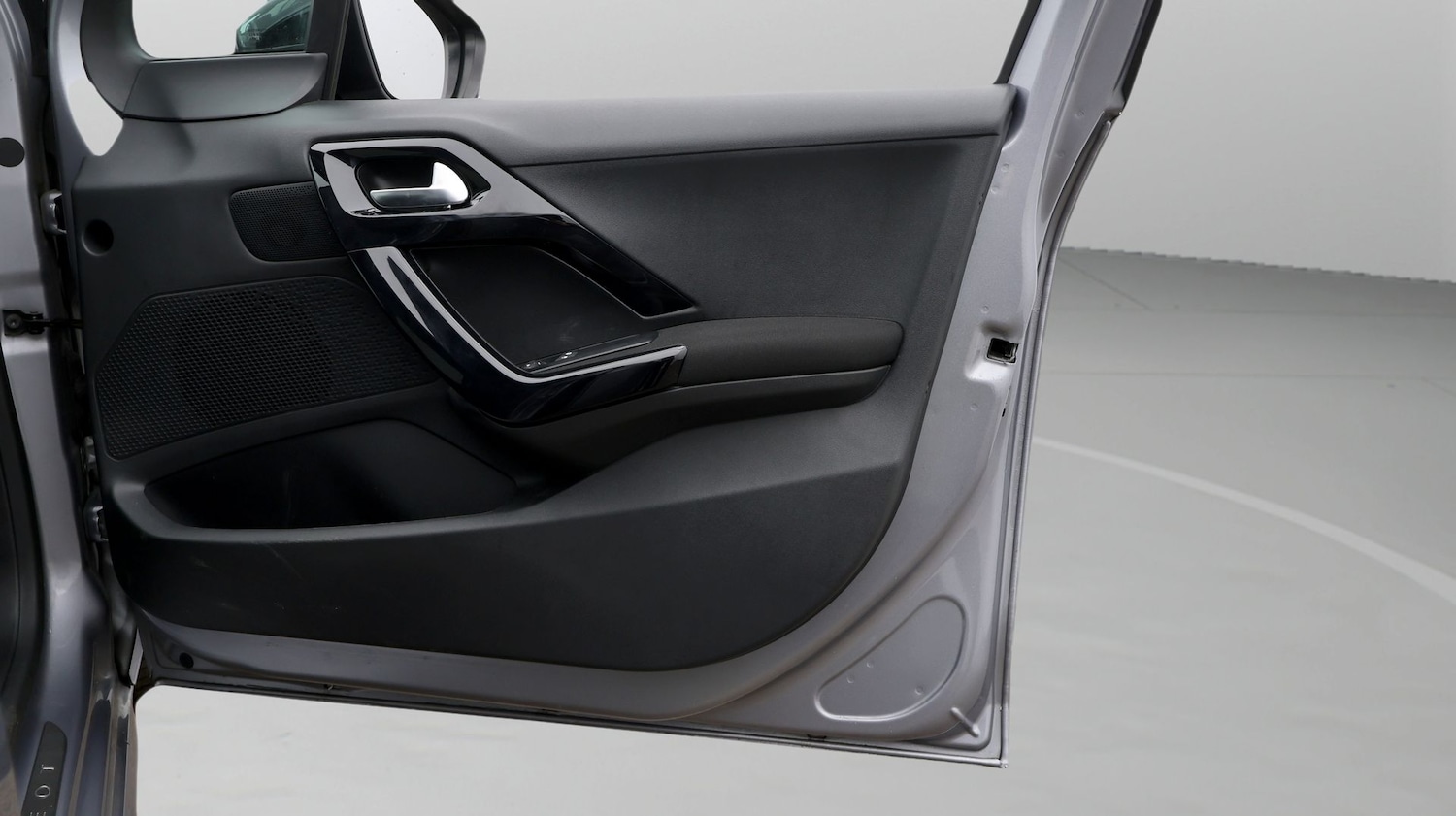 Used Peugeot 208 2019 for sale - 77522247: Photo 15