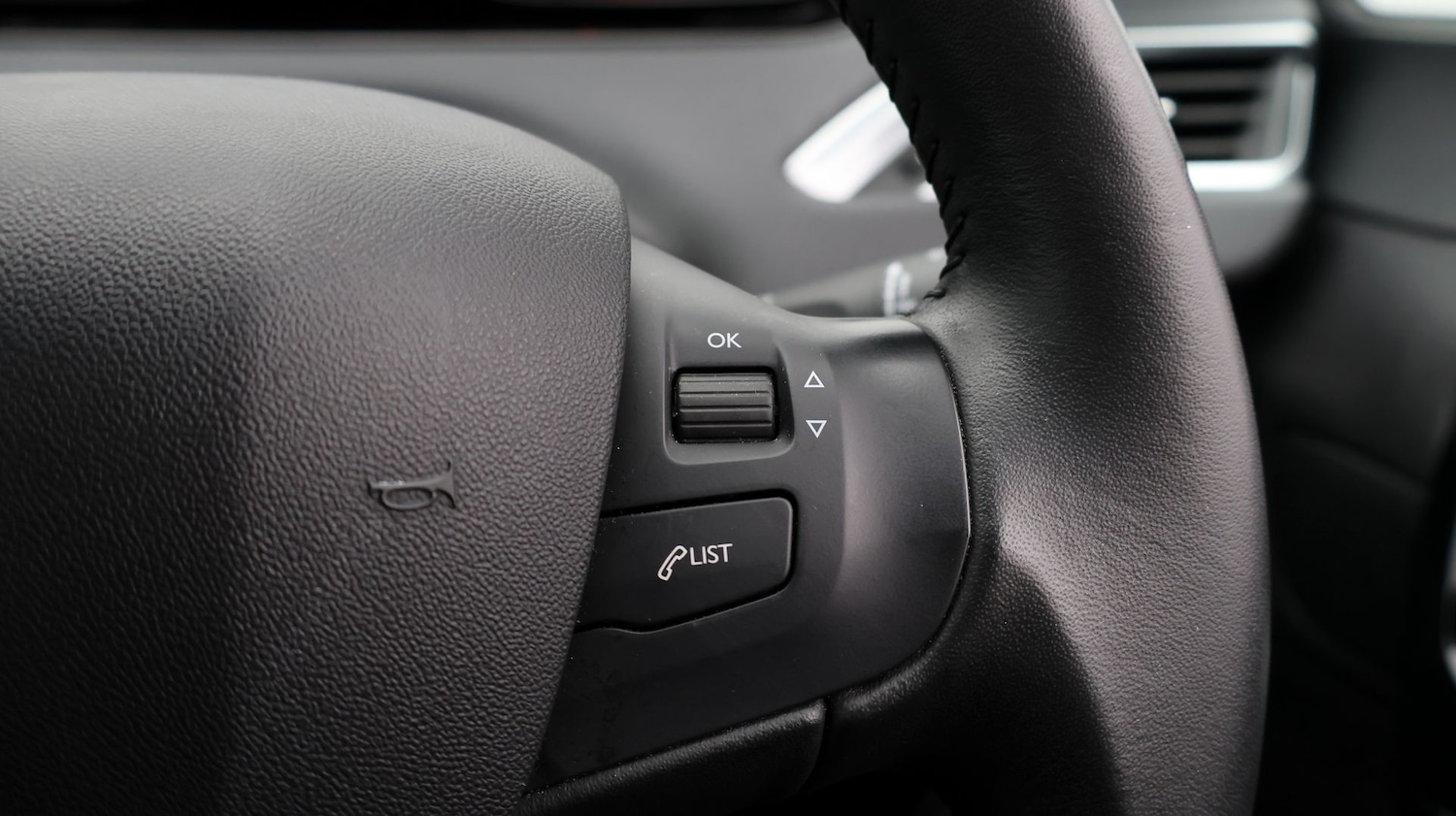 Used Peugeot 208 2019 for sale - 77522247: Photo 25