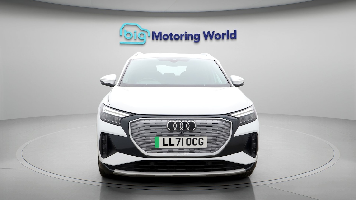 Used Audi Q4 e-tron for sale - 77423790: Photo 2