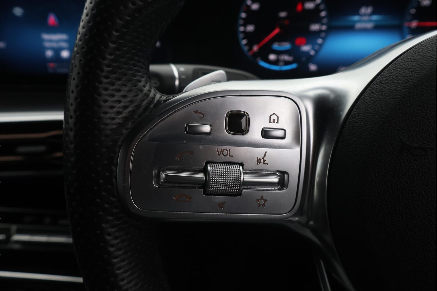 Used Mercedes-Benz EQC for sale - 76735242: Photo 22