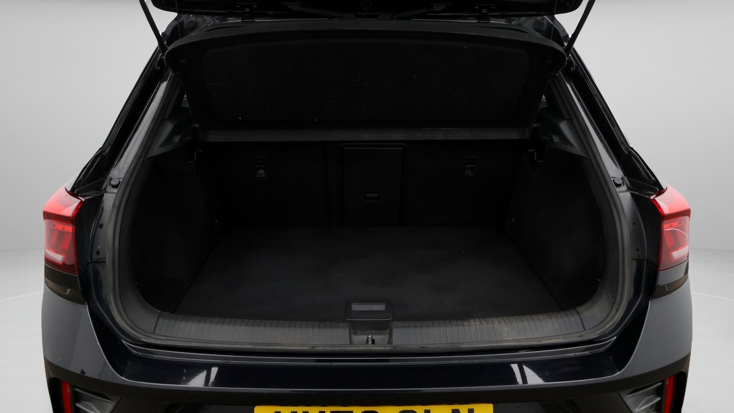 Used Volkswagen T-Roc 2022 for sale - 77790045: Photo 17