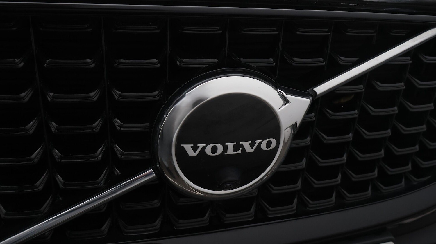 Used Volvo XC60 2023 for sale - 77365677: Photo 25