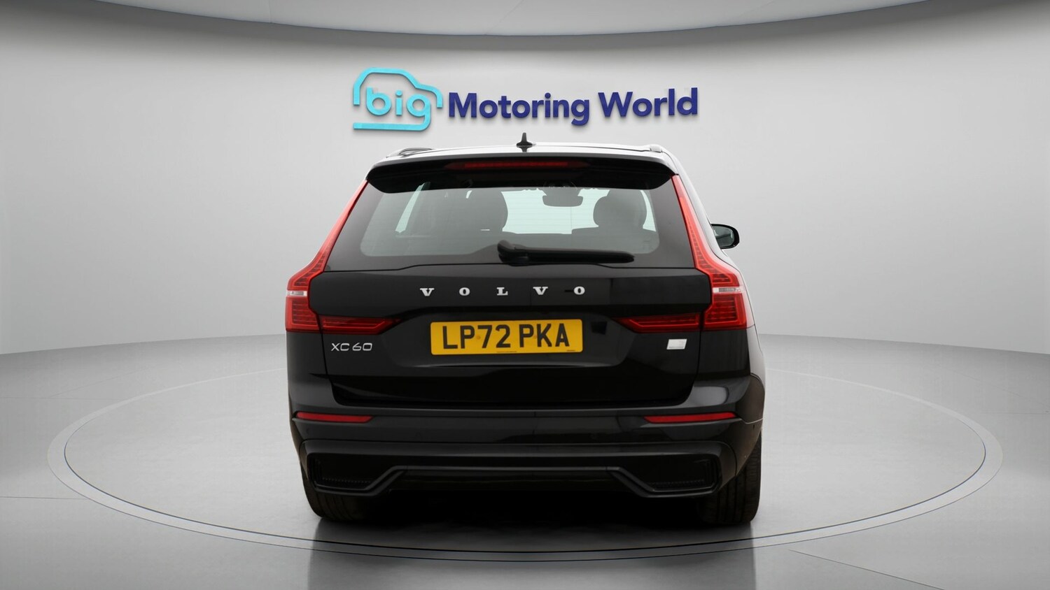 Used Volvo XC60 2023 for sale - 77365677: Photo 6