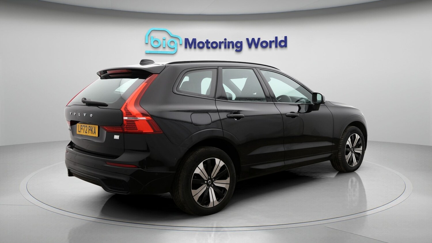 Used Volvo XC60 2023 for sale - 77365677: Photo 7