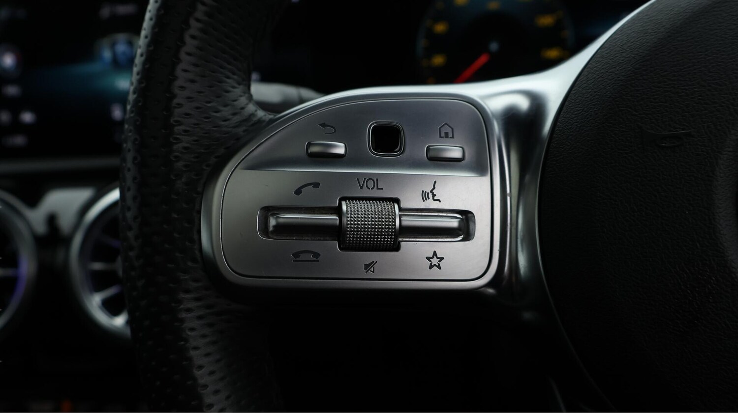 Used Mercedes-Benz CLA 2020 for sale - 76020992: Photo 26