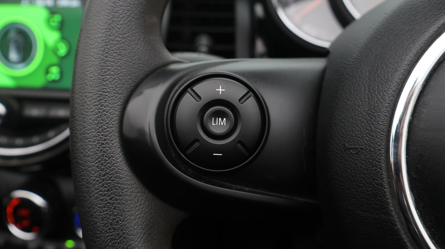 Used MINI Convertible 2019 for sale - 76499341: Photo 25