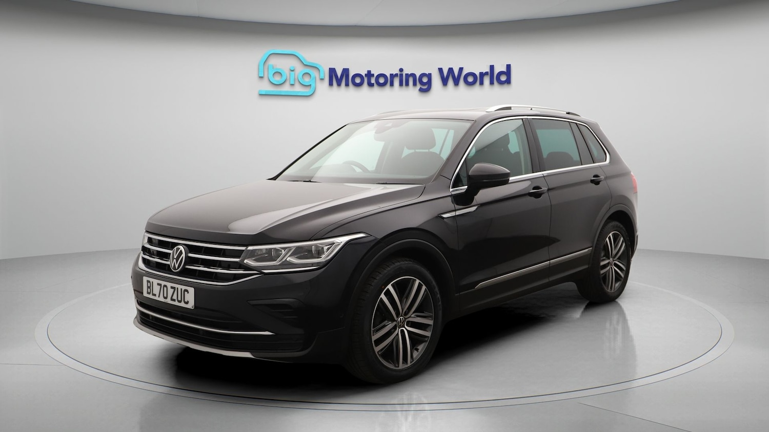 Used Volkswagen Tiguan 2020 for sale - 77271180: Photo 3